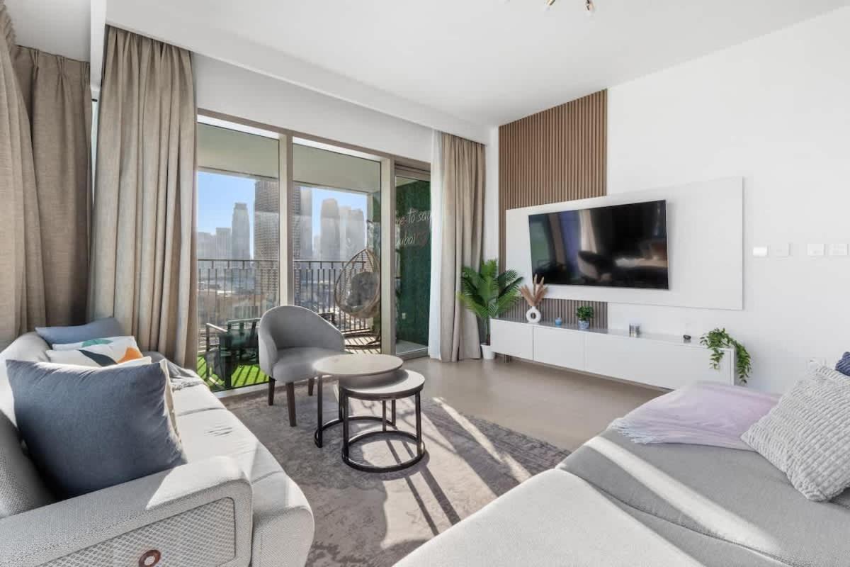 New Stunning 4 Bedroom Burj Khalifa View